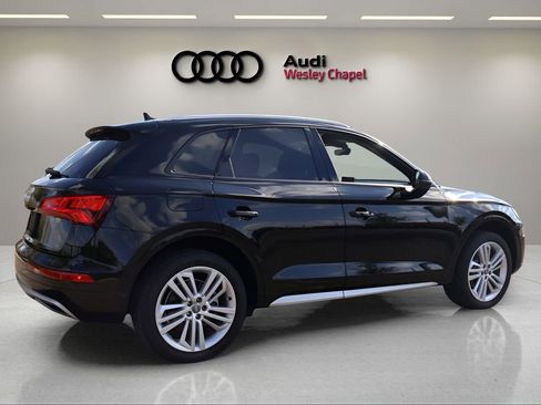 Used 2018 Audi Q5 2.0T Premium Plus w/ Premium Plus Package image 5