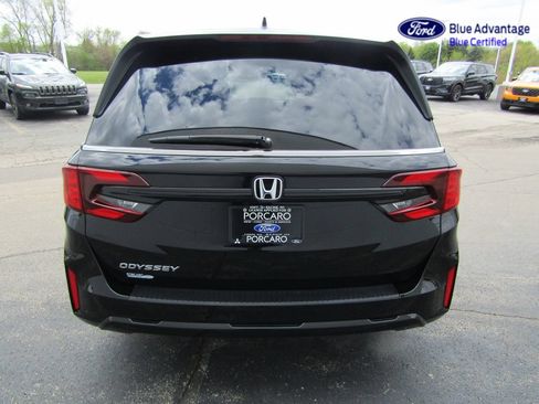 Used 2025 Honda Odyssey EX-L image 7
