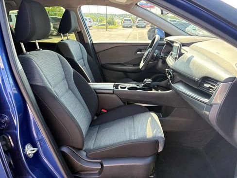 Used 2023 Nissan Rogue SV AWD/4WD image 15