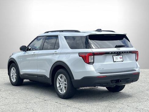 New 2026 Ford Explorer Active RWD image 20