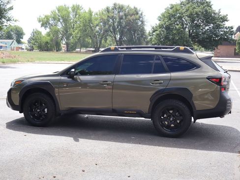 Used 2022 Subaru Outback Wilderness w/ Wilderness Package AWD/4WD image 8