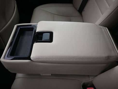 Used 2017 Lexus GS 350 w/ Preferred Accessory Package RWD image 17