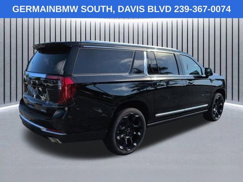 Used 2026 GMC Yukon XL Denali w/ Denali Reserve Package AWD/4WD image 5