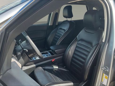 Used 2022 Ford Edge SEL w/ Convenience Package image 22