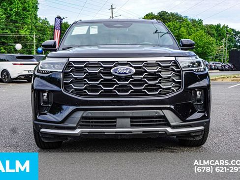 Used 2026 Ford Explorer Platinum w/ LUX Leather Package AWD/4WD image 9