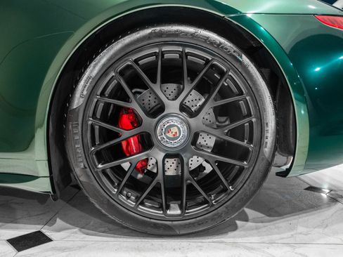Used 2016 Porsche 911 Carrera GTS RWD image 14