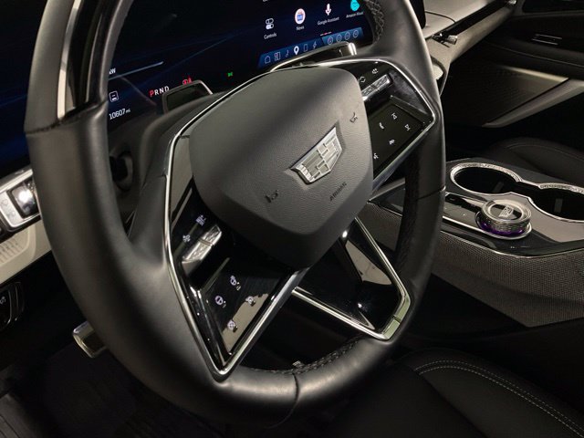 Certified 2026 Cadillac Optiq Luxury 1 w/ LPO, Floor Liner Package RWD image 17