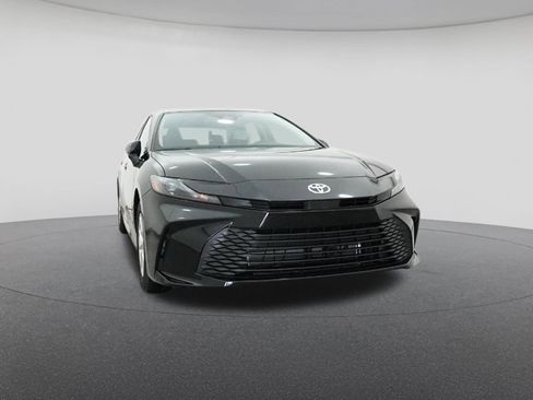 New 2026 Toyota Camry LE image 30