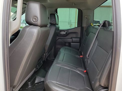 Used 2021 Chevrolet Silverado 1500 W/T w/ WT Fleet Convenience Package AWD/4WD image 16
