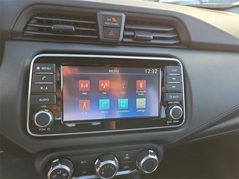 New 2025 Nissan Versa S w/ Trunk Package image 23