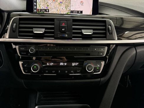 Used 2019 BMW 330i Gran Turismo xDrive w/ M Sport Package AWD/4WD image 27