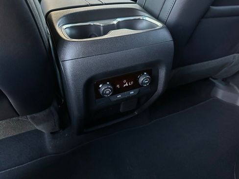 New 2026 Chevrolet Traverse LT image 22