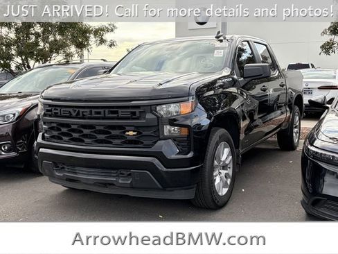 Used 2022 Chevrolet Silverado 1500 Custom image 1