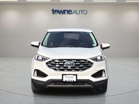 Used 2022 Ford Edge Titanium w/ Equipment Group 301A AWD/4WD image 8