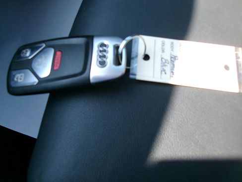 Used 2021 Audi A4 2.0T Premium image 19