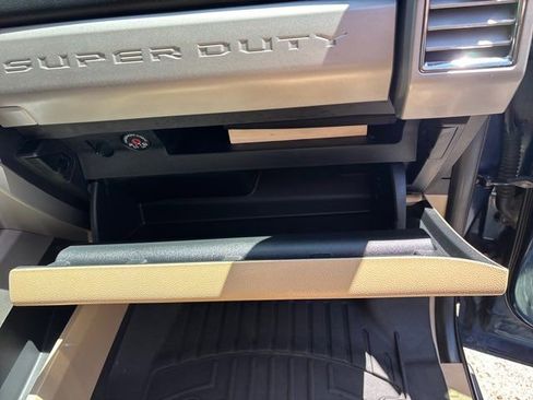 Used 2017 Ford F250 Lariat w/ Chrome Package AWD/4WD image 66