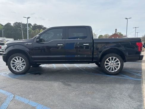 Used 2019 Ford F150 Limited w/ Trailer Tow Package image 12