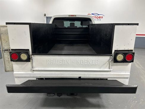 Used 2011 Ford F250 XL w/ XL Value Pkg image 10