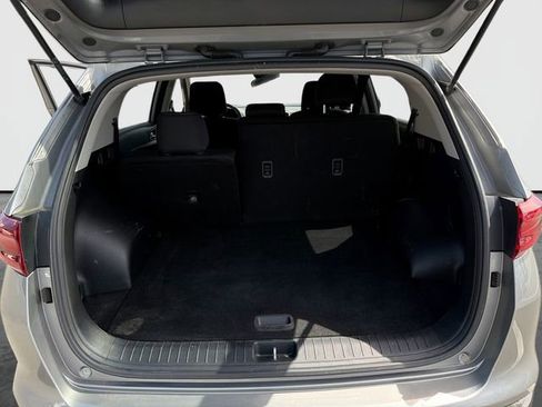Used 2022 Kia Sportage LX AWD/4WD image 28