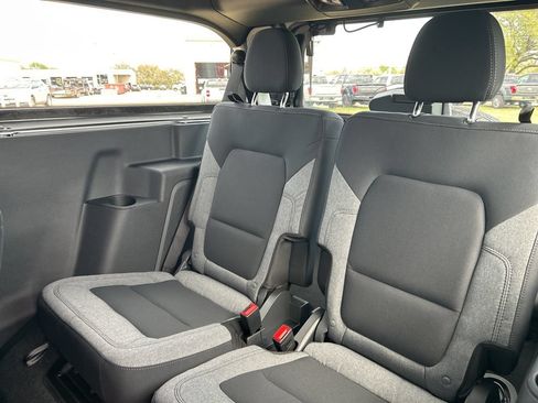 New 2026 Ford Bronco 2-Door AWD/4WD image 15
