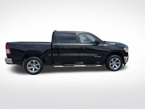 Used 2022 RAM 1500 Big Horn AWD/4WD image 6