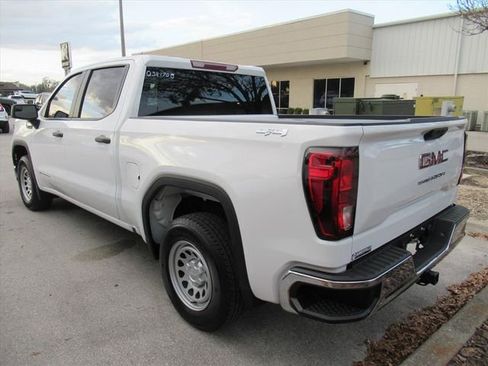 Used 2026 GMC Sierra 1500 Pro w/ Pro Value Package image 3