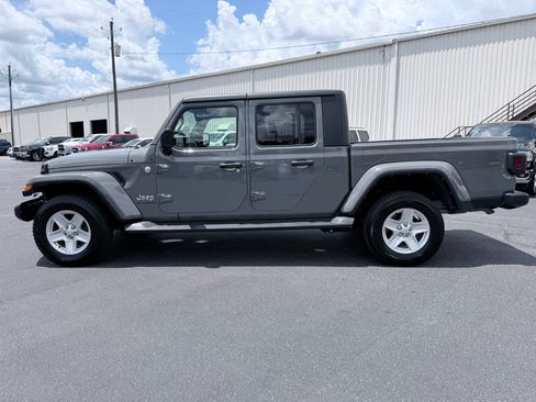 Used 2021 Jeep Gladiator Overland w/ Popular Equipment Package AWD/4WD image 5