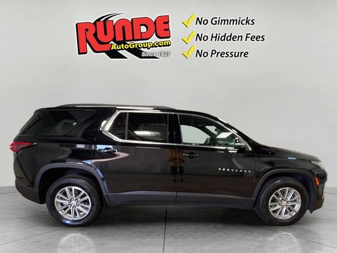 Used 2023 Chevrolet Traverse LT AWD/4WD image 7