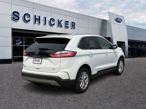 Used 2022 Ford Edge SEL w/ Convenience Package AWD/4WD image 2
