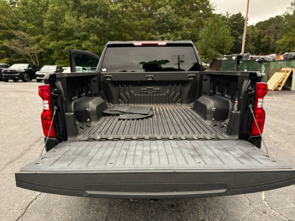 Used 2023 Chevrolet Silverado 1500 LT RWD image 32