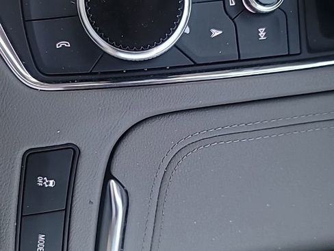 Certified 2023 Cadillac XT5 Premium Luxury w/ Technology Package image 18