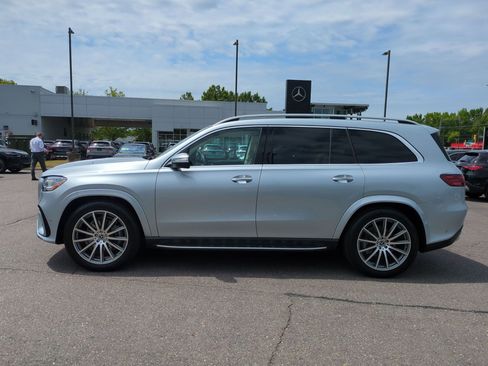 Certified 2026 Mercedes-Benz GLS 450 4MATIC image 6