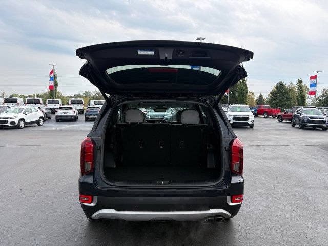 Used 2022 Hyundai Palisade SEL w/ Convenience Package FWD image 17