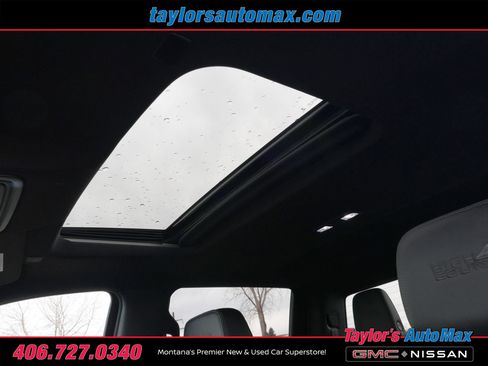 Used 2022 Chevrolet Silverado 2500 High Country w/ Safety Package II image 39