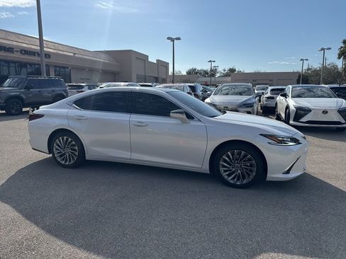 Used 2025 Lexus ES 350 Ultra Luxury image 24