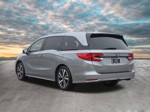 Used 2023 Honda Odyssey Touring image 6