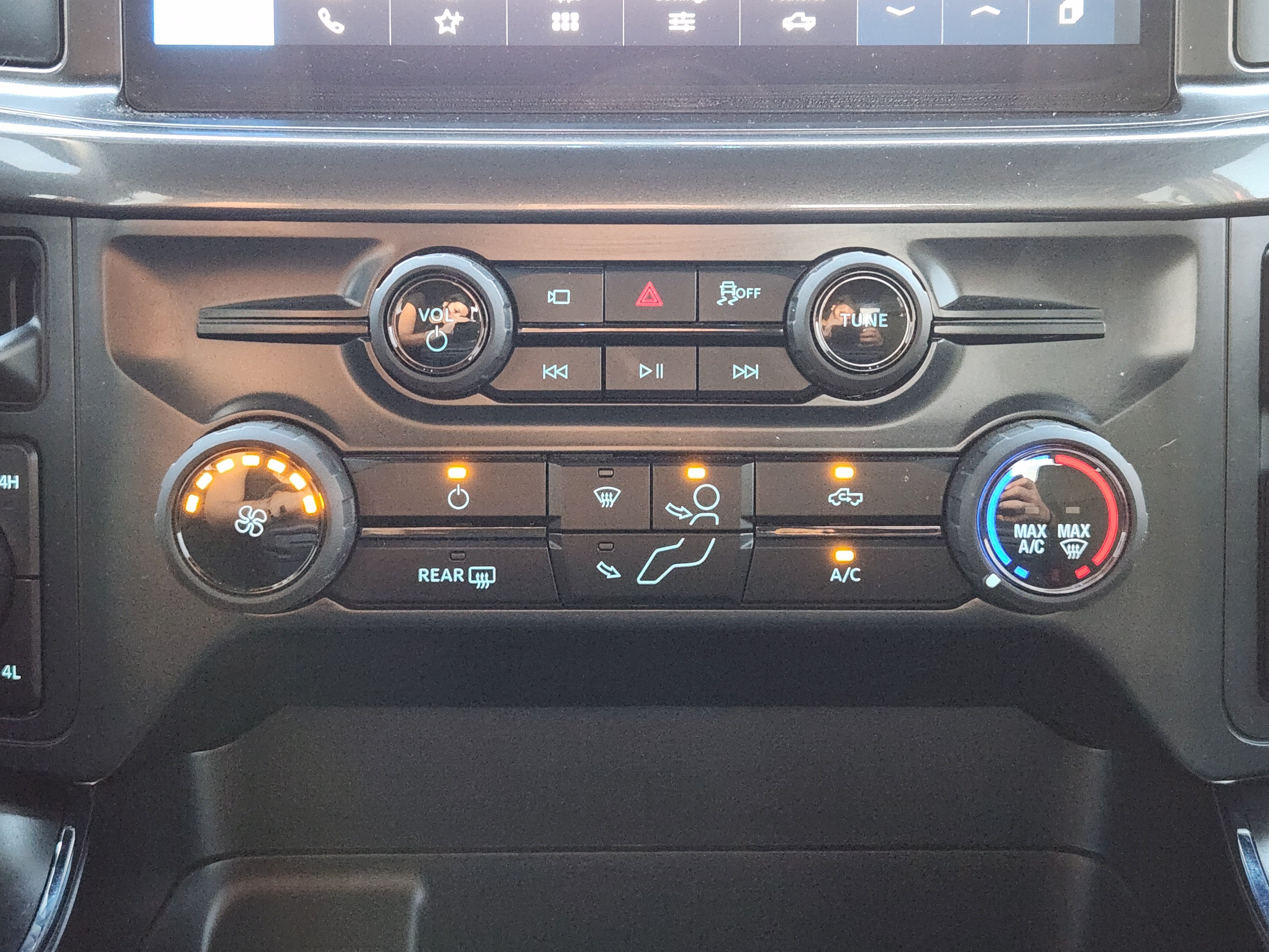 Used 2026 Ford F150 STX w/ F-150 LOBO Package AWD/4WD image 21