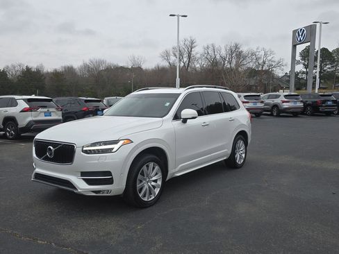 Used 2016 Volvo XC90 T6 Momentum w/ Momentum Plus Package image 3