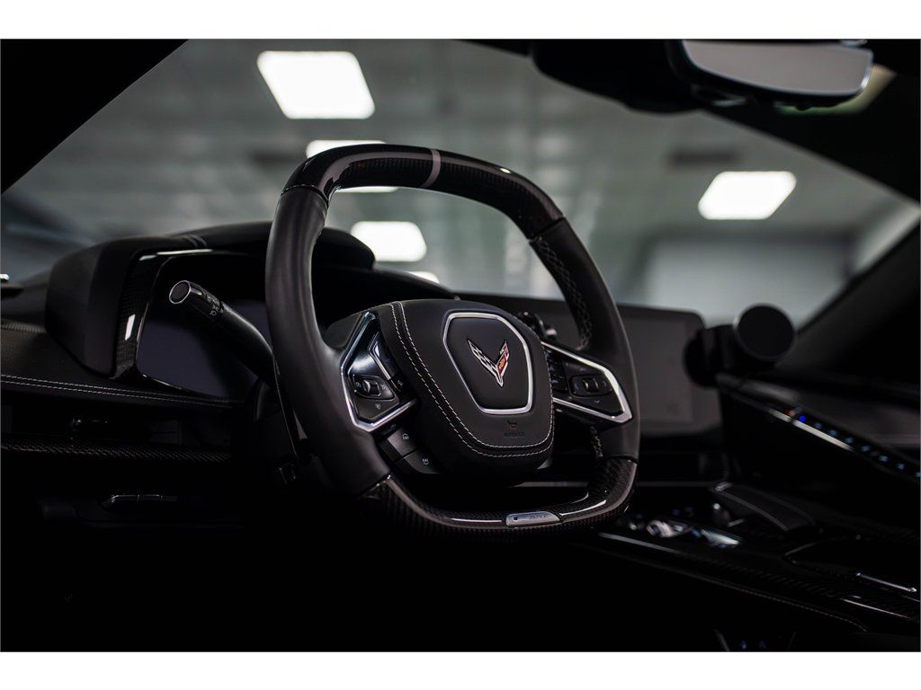 Used 2025 Chevrolet Corvette E-Ray w/ Stealth Interior Trim Package AWD/4WD image 28