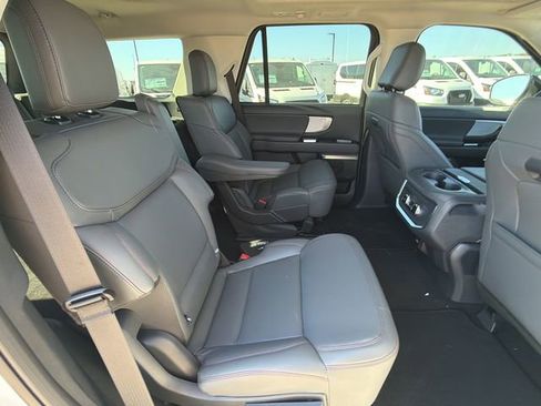 New 2025 Ford Expedition Active image 13