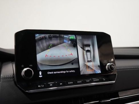 Used 2024 Mitsubishi Outlander SE image 25