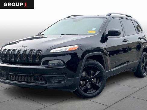 Used 2017 Jeep Cherokee Sport image 1