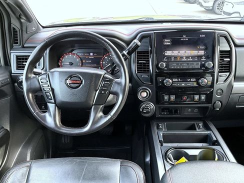 Used 2021 Nissan Titan PRO-4X w/ Pro-4x Convenience Package AWD/4WD image 12