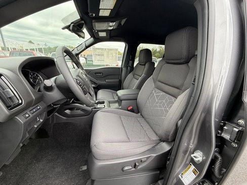 New 2026 Nissan Frontier SV w/ SV Convenience Package image 12