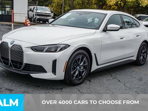 Used 2025 BMW i4 eDrive40 image 3