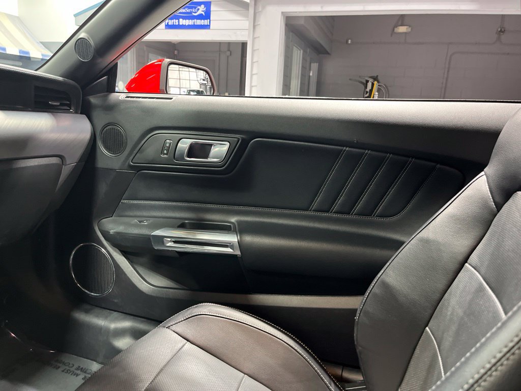 Used 2018 Ford Mustang Premium RWD image 25