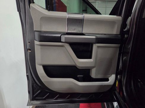 Used 2020 Ford F350 XLT w/ XLT Premium Package AWD/4WD image 37