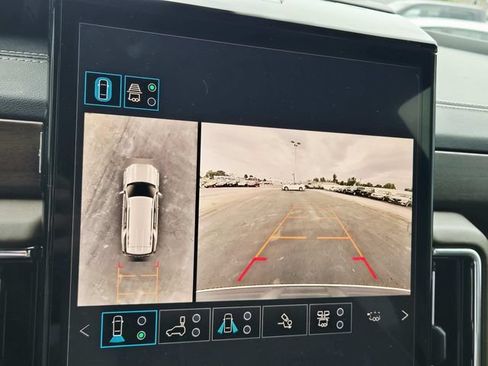 Used 2025 GMC Yukon Denali Ultimate AWD/4WD image 28