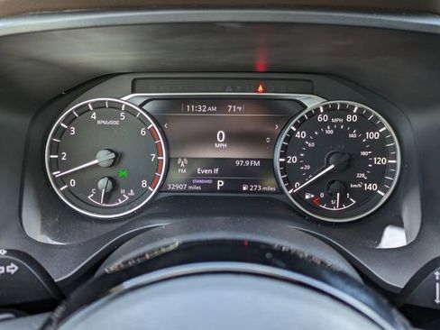 Used 2023 Nissan Rogue SV w/ SV Premium B Package image 31