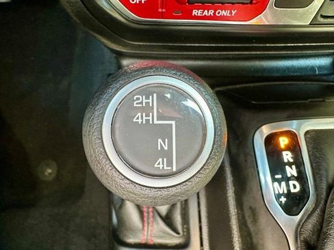 Used 2020 Jeep Wrangler Unlimited Rubicon image 29